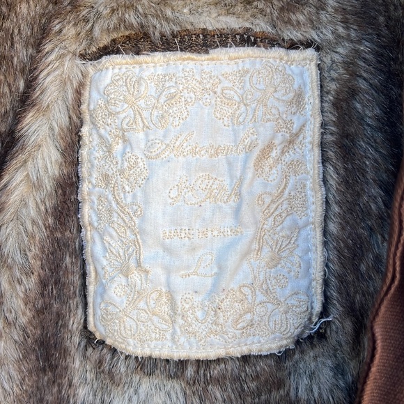 Abercrombie Faux Fur Winter Jacket - Picture 7 of 12